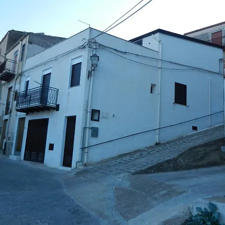 Poggio Accogliente Couette-café Sutera