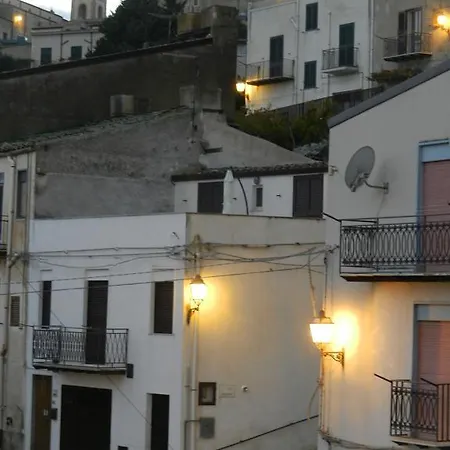 Poggio Accogliente * Sutera